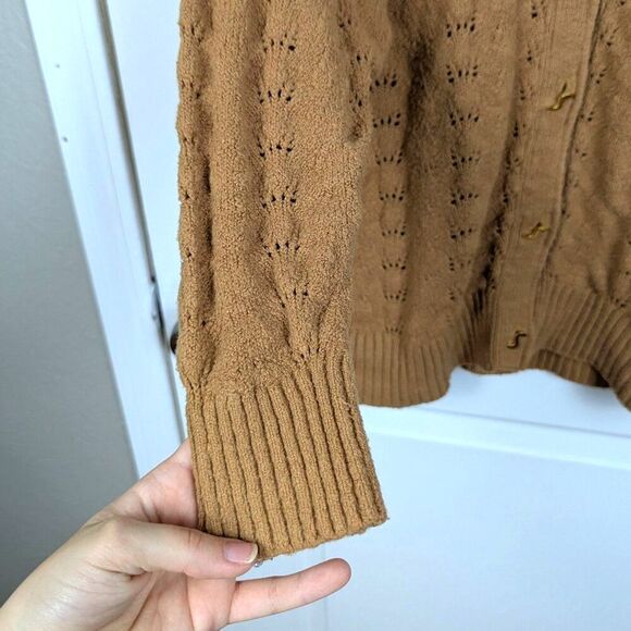 STAUD | Tan Eyelet Knit Button Front Cardigan Sweater Size Medium - Picture 6 of 10